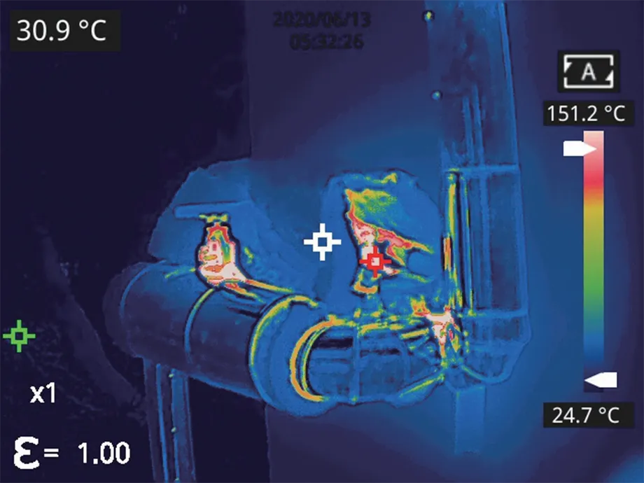 Mechanical completion on a yellow oil & gas rig